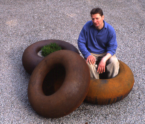 cast iron planters with mark pedro de la torre
